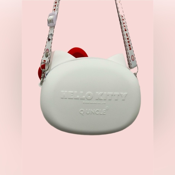 Hello Kitty “All Business” Bag Bundle🌟🌟🌟🌟 - Picture 3 of 8